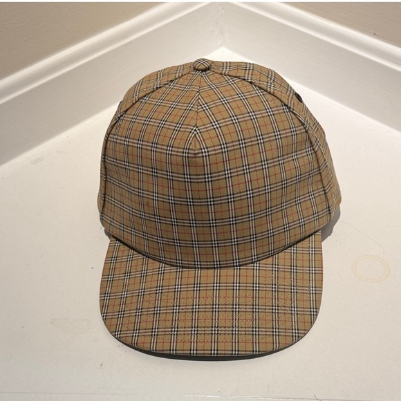 Burberry Baseball Cap - Picture 2 of 5